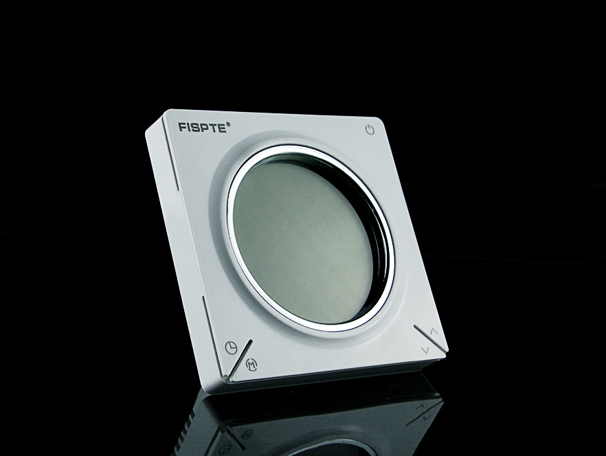 Smart LCD thermostat